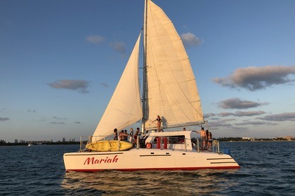 Hire Catamaran Kurt Hughes Power Catamaran Miami Beach