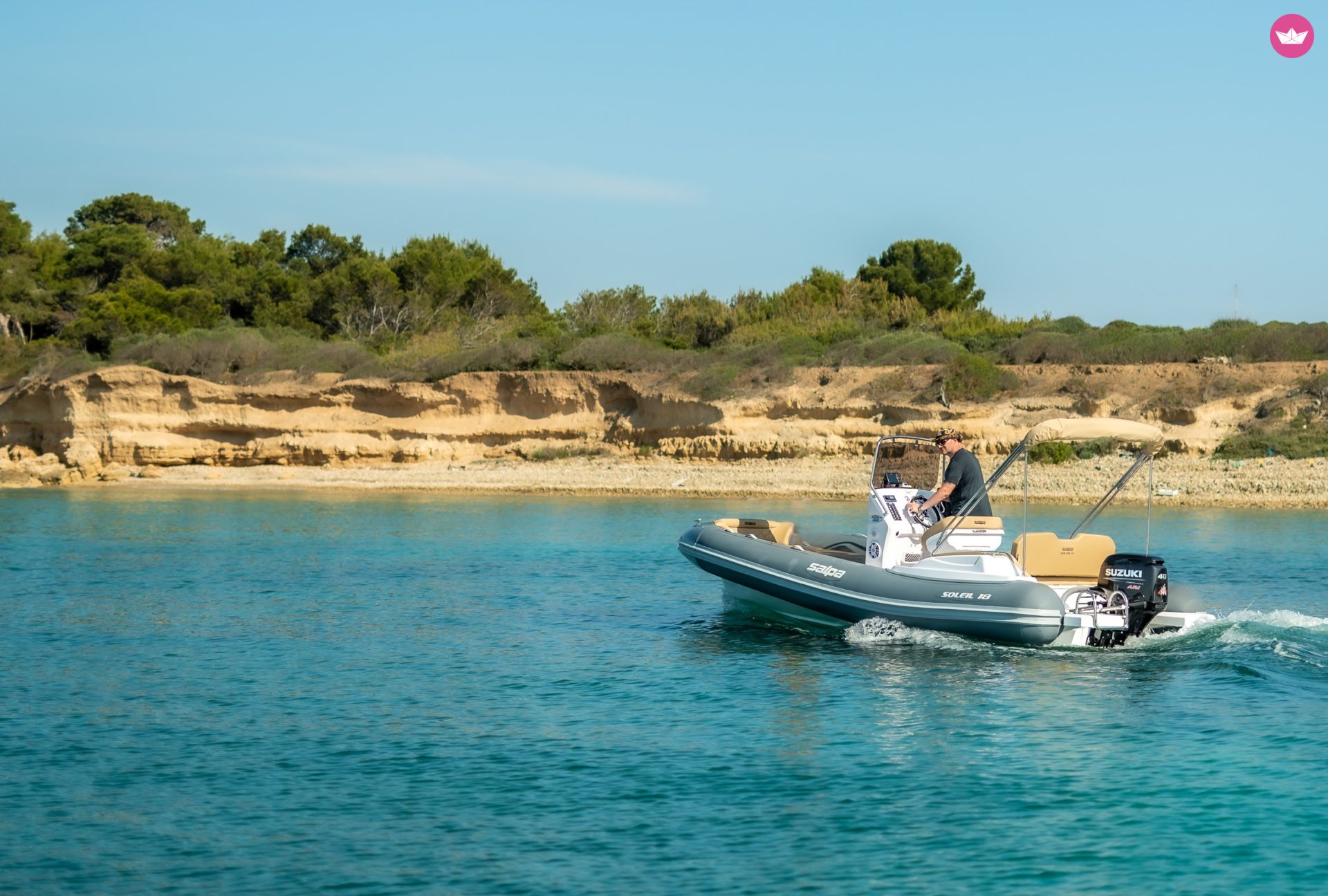 Bateau sans permis Salpa Soleil 18 40cv