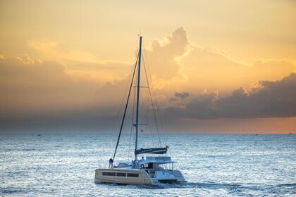 Rental Catamaran Aventura Aventura Yachts 45 Dénia