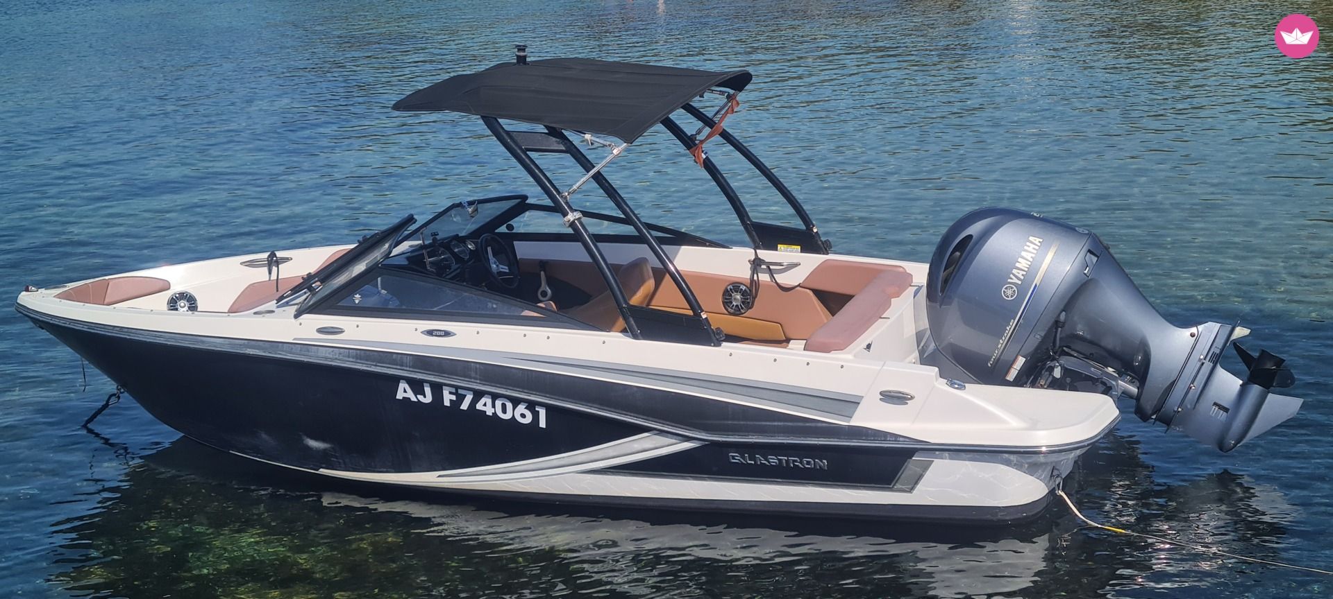 Bateau à moteur Glastron GT 200 200cv 2