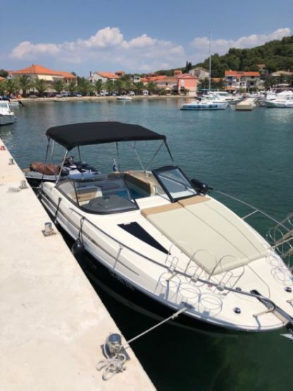 Rental Motorboat Bayliner 742 Bibinje