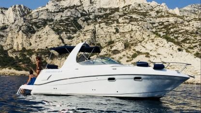 Rental Motorboat Four Winns 268 Hyères
