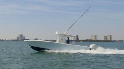 Location Bateau à moteur Compass Rose 37 Feet Key West