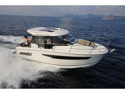 Charter Motorboat Merry Fisher 895 Kaštel Gomilica