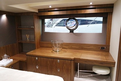 Sunseeker Manhattan 65
