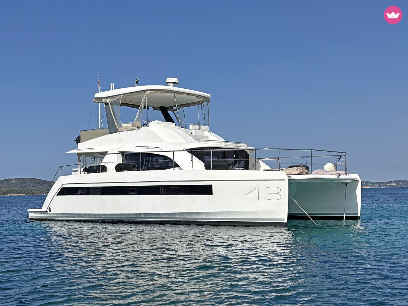 Catamaran Robertson & Caine Leopard 43 13m 2