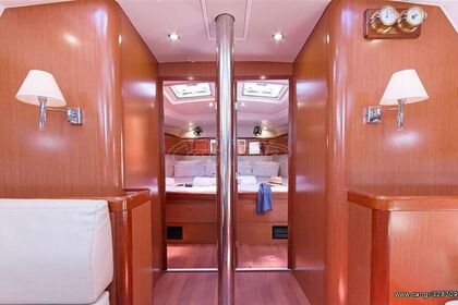 Beneteau Oceanis 54