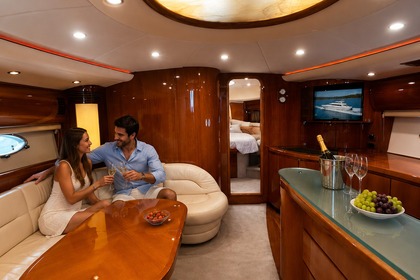 Verhuur Motorjacht Princess V65 Dénia