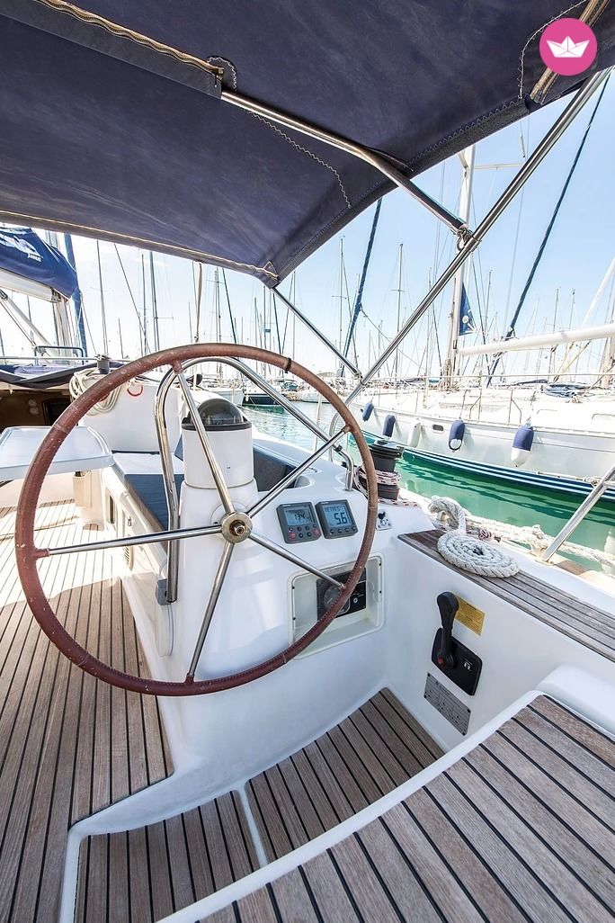 Charter Sailboat Jeanneau Sun Odyssey 42I Athens