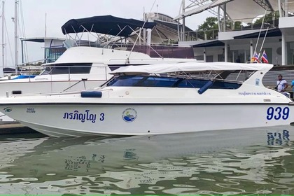 Hire Motorboat Custom Twin Engines 250Hp Phuket