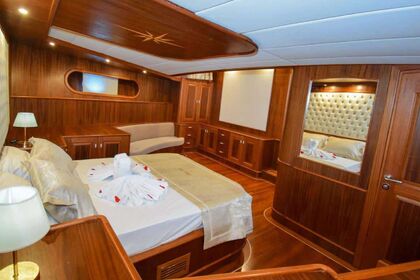 Аренда Гулеты с 6 Каютами в Мармарисе