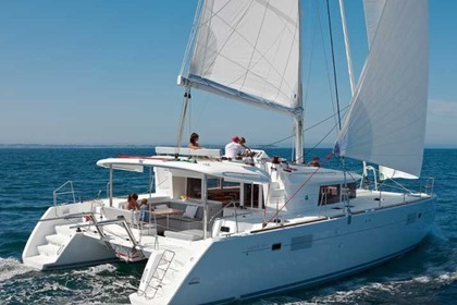 Charter Catamaran Lagoon 450 Puerto Aventuras