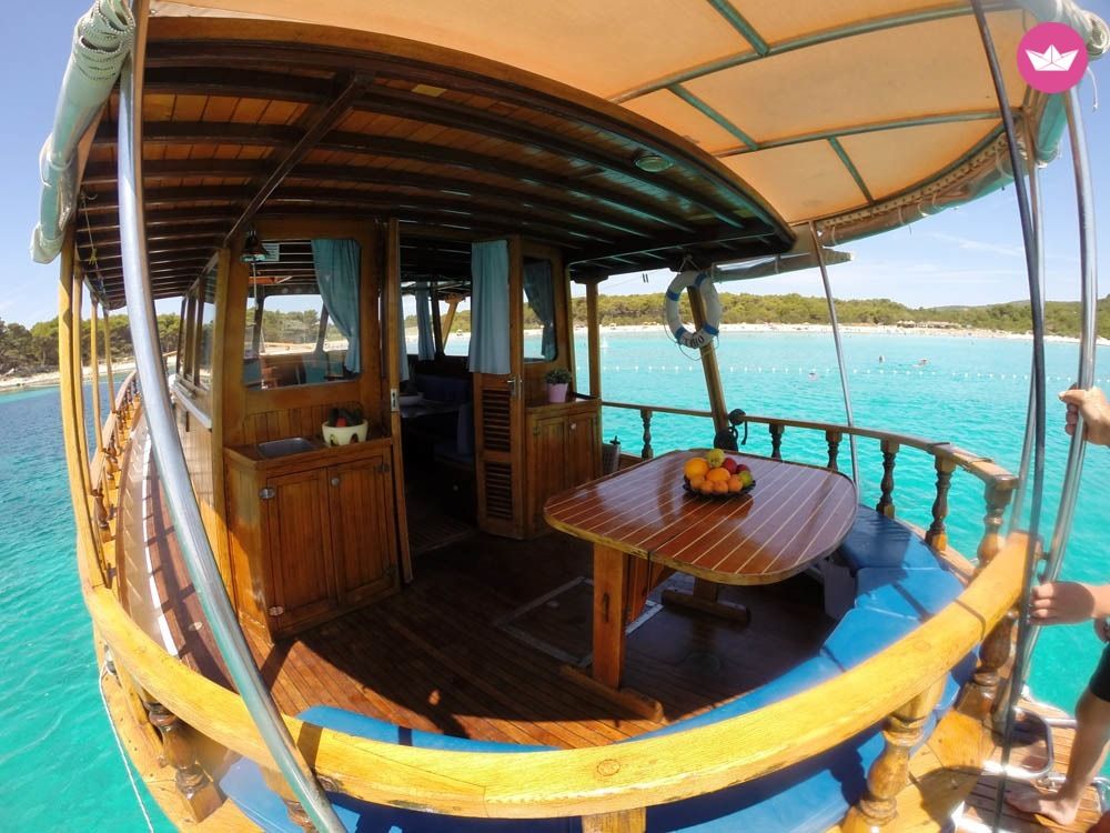 Charter Motorboat Ca Tiho Zadar