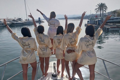Noleggio Barca a motore doqueve Majestic Marbella