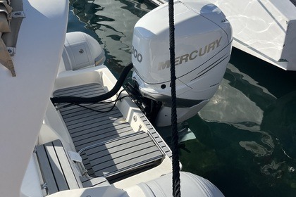 Semi-Rigide Nuova Jolly 820 – Rapide et Confortable à Ajaccio