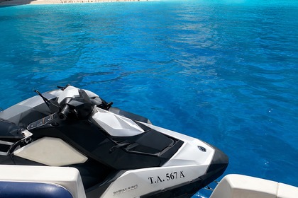 Verhuur Motorjacht Azimut 46 ALL WATER TOYS FREE Alimos Marina