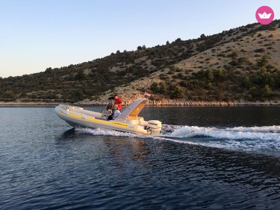 RIB Inmark Marine Baracuda 20 for hire