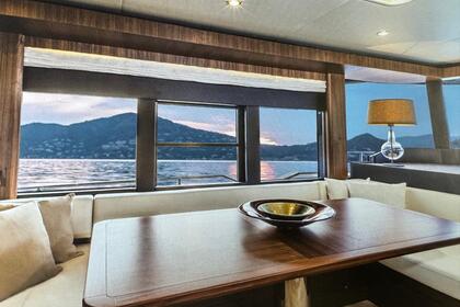 Yacht a motore TRINITY 1800 HP (2018)