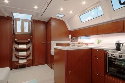 Hyra båt Segelbåt Bavaria Yachtbau Bavaria Cruiser 51 Procida