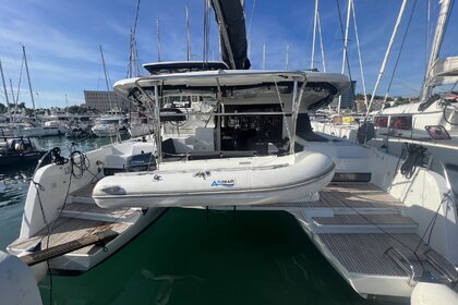 Hyra båt Katamaran Lagoon-Bénéteau Lagoon 42 - 4 + 2 cab. Split