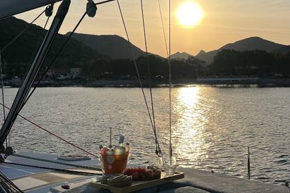 Hyra båt Segelbåt Beneteau Oceanis 50 Family Muğla