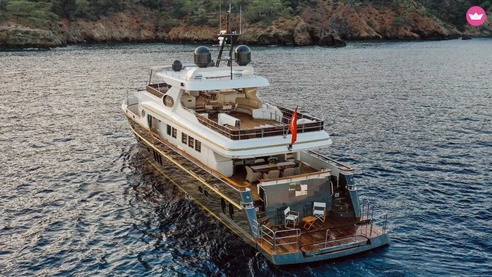 Yacht 2014 Costom made 1000cv