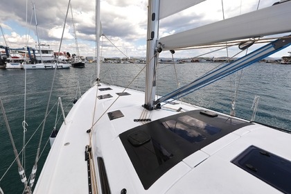 Hyra båt Segelbåt Dufour Yachts Dufour 470 - 5 cab. Punat