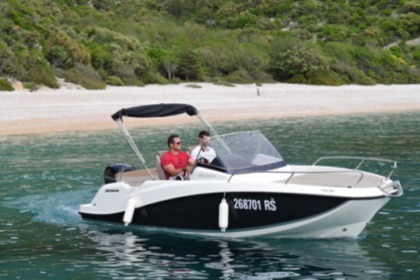 Hire Motorboat Quicksilver Activ 605 Sundeck Rabac