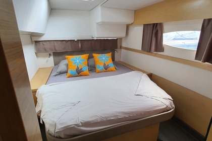 Kermotu, Fountaine pajot Helia 44
