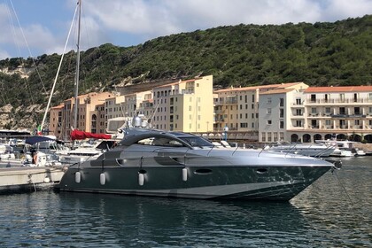 Charter Motor yacht Rizzardi Cr 45 Villeneuve-Loubet