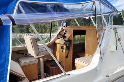 Beautiful houseboat with 1 Cabin for rent from Him