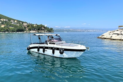 Charter Motorboat Saver 870 WALKAROUND Ičići