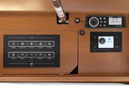 Oceanis 51.1 One Piece