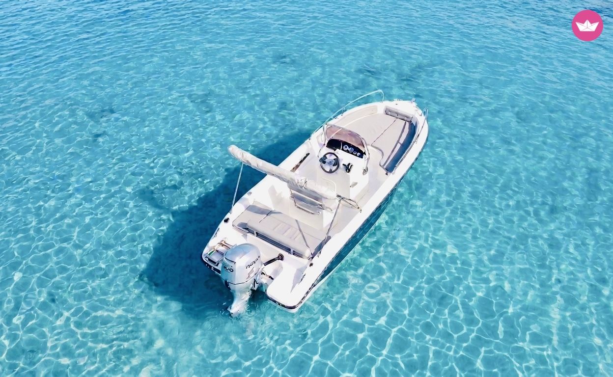 Bateau à moteur TRIMARCHI 57S 100cv 2