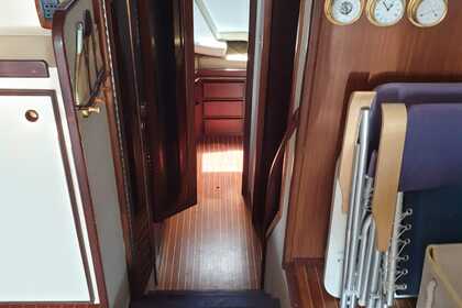 Hatteras 36 Convertible • Amalfi Coast