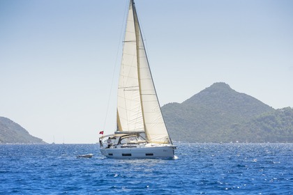 S/Y ROBIN, Dufour 470 - 2022 model