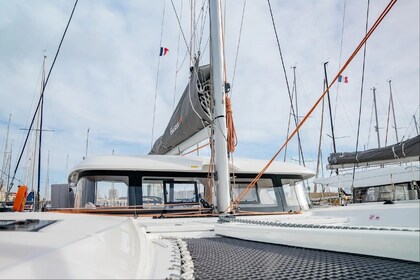 Hyra båt Katamaran Beneteau Excess 11 Toulon