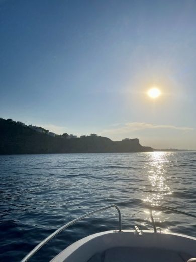 L'Escala Without license Jeanneau Cap camarat 4.7 alt tag text