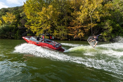 Ενοικίαση Μηχανοκίνητο σκάφος Centurion FE22 Lake Biel