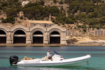 Noleggio Gommone Sacs Marine Strider 9 Marsala