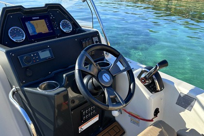 Quicksilver 755 Sundeck - Dana