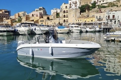 Charter Boat without licence  Barqa Q19 Xemxija