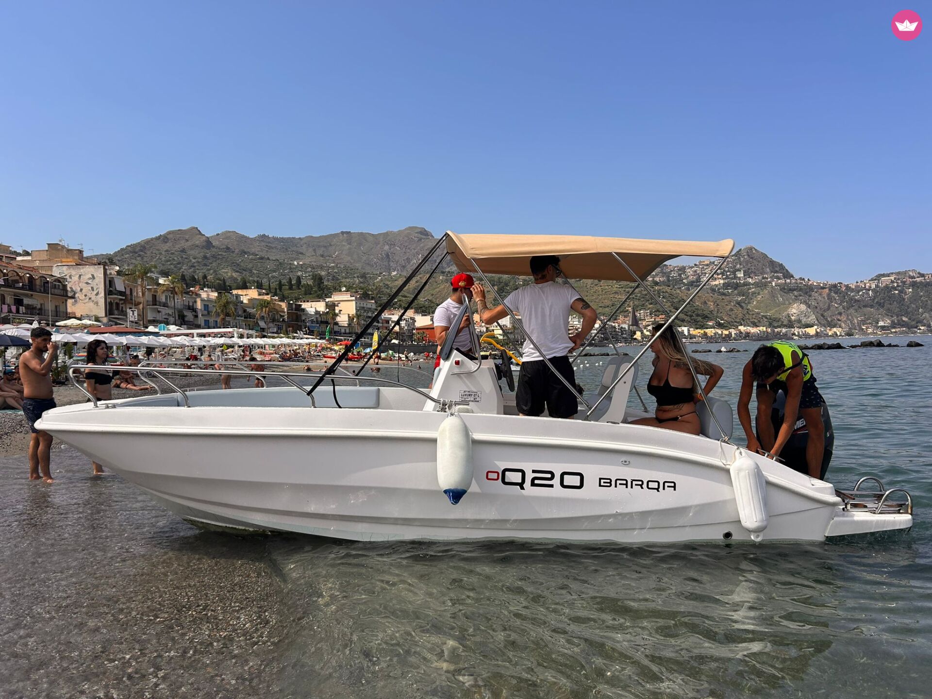 Bateau à moteur Barqua Q20 2