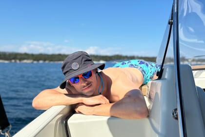 Hyra båt Motorbåt Quicksilver Activ 755 Sundeck Cannes