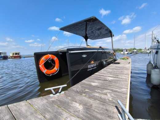 Green Dream Boats Solliner 21