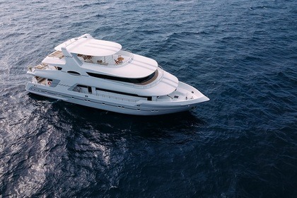 Czarter Jacht motorowy Luxury Motor Yacht 31M Malé