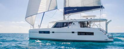 Charter Catamaran Robertson & Caine Leopard 45 Stintino