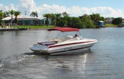 Аренда Моторное судно Larson Lxi 248 Кейп-Корал