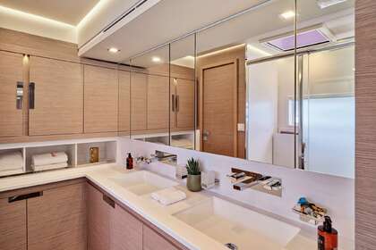 Pixie - Fountaine Pajot Alegria 67