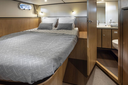 Miete Motorboot  Linssen Grand Sturdy 35.0 AC Intero Mirow